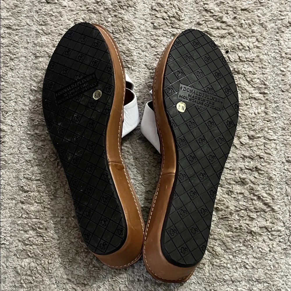 Donald J. Pliner White Leather Crisscross Slide Sandals with Brown Footbed 5.5N